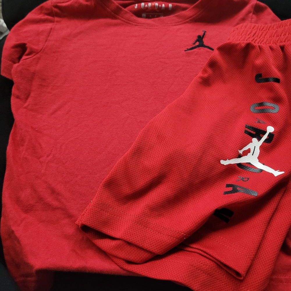 Jordan Short set size 4-5